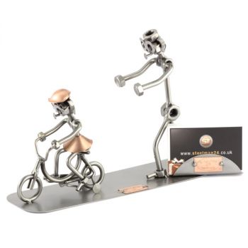 KINDERFAHRRAD MIT VISITENKARTEN-HALTER