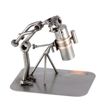 ASTRONOMER WITH REFLECTOR