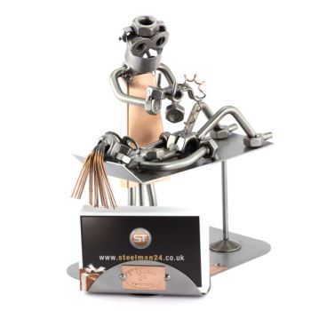 HEBAMME MIT VISITENKARTEN-HALTER